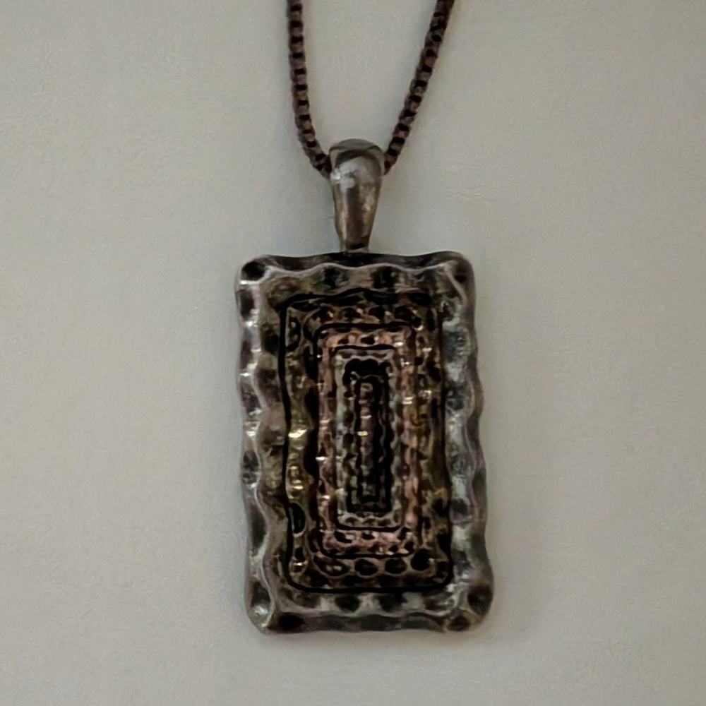 Lia Sophia Bracelet and Pendant - Picture 4 of 7